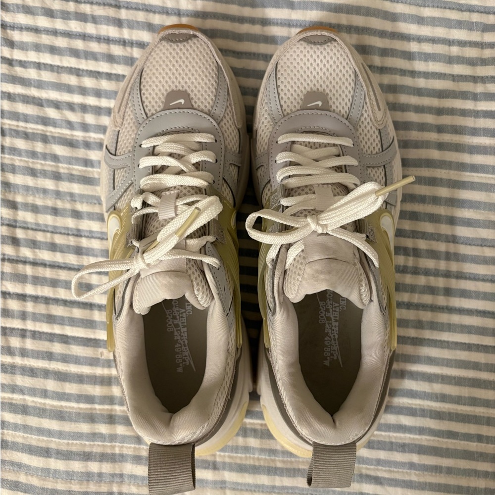 Nike Women's Sneakers in Light Gray and Pale Yellow - Picture 1 of 3
